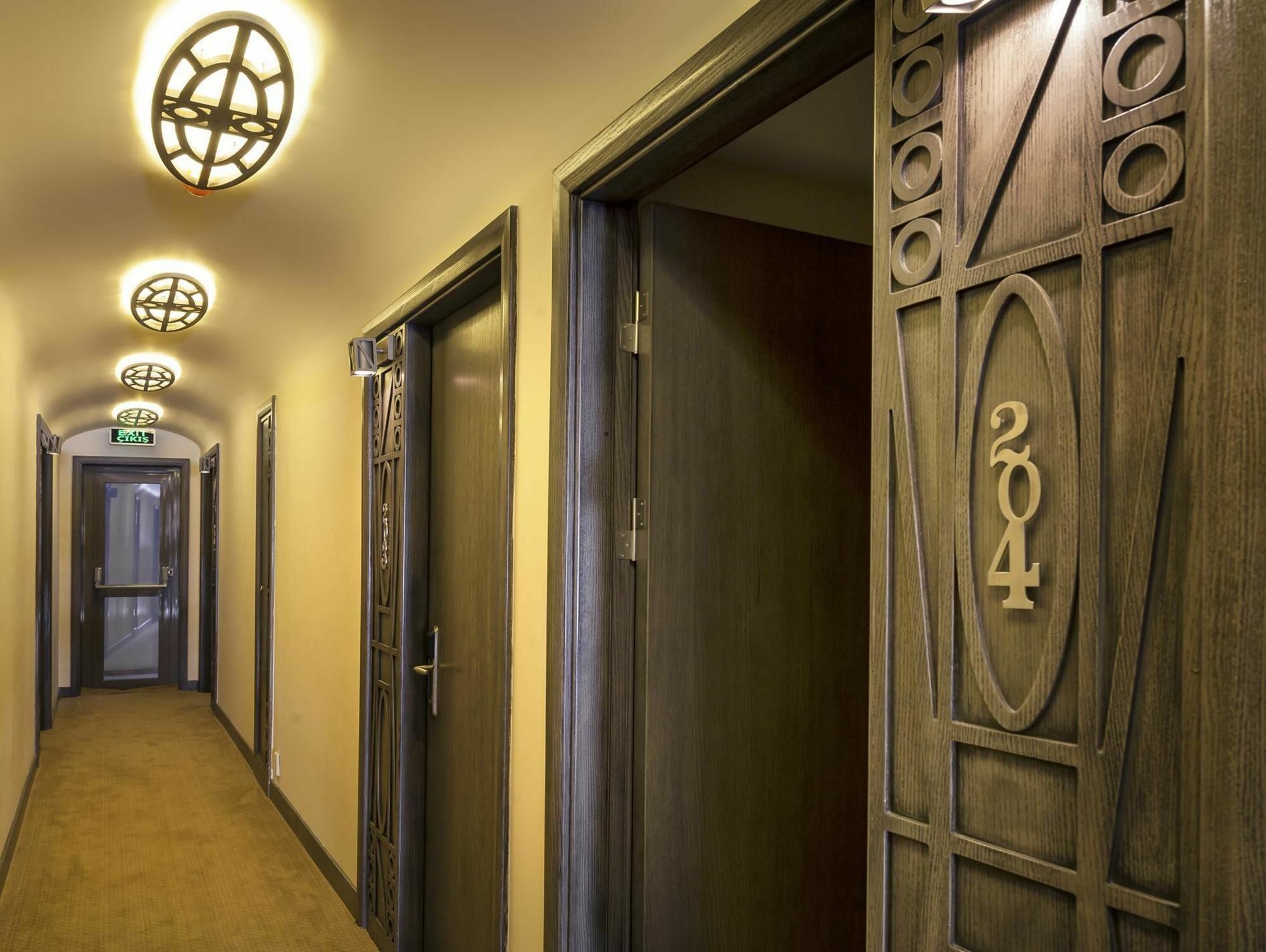 คาเดนซ์ ดีไซน์ โฮเทล Hotel อังการา ภายนอก รูปภาพ