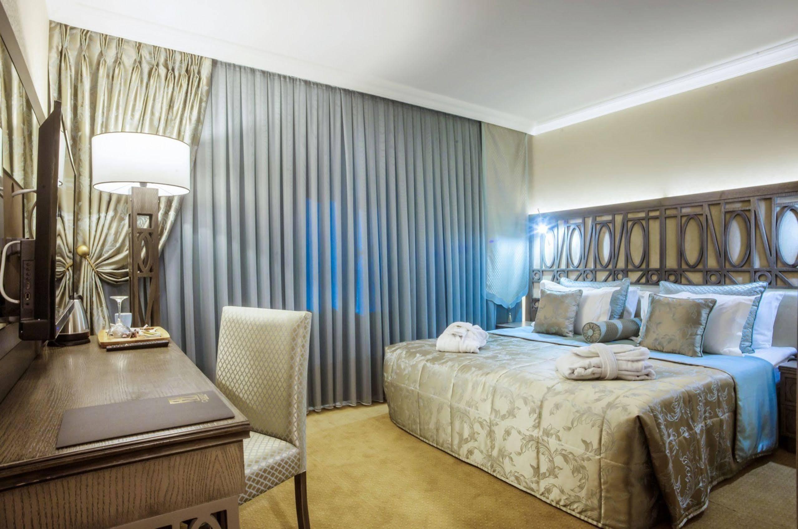 คาเดนซ์ ดีไซน์ โฮเทล Hotel อังการา ภายนอก รูปภาพ